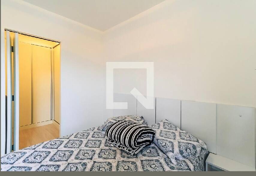 Apartamento à venda com 2 quartos, 64m² - Foto 21