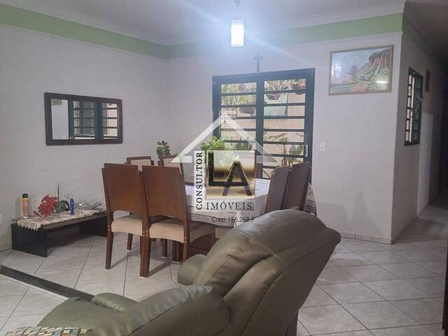 #1046 - Casa para Venda em Indaiatuba - SP