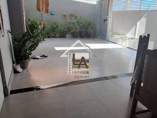 #1054 - Casa para Venda em Indaiatuba - SP