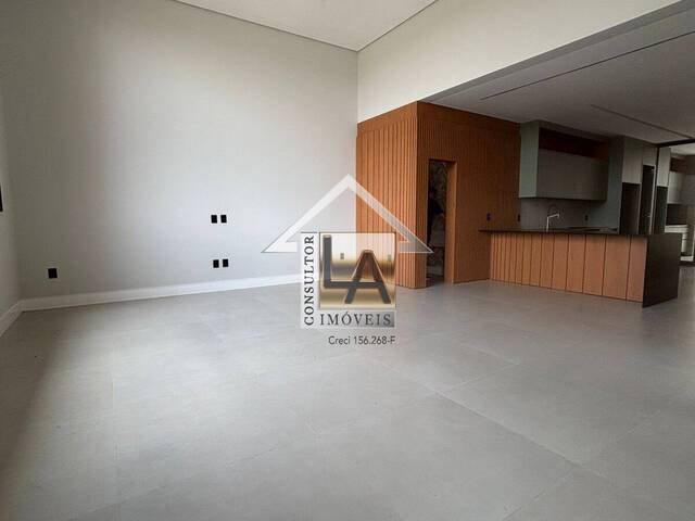 #1057 - Casa em condomínio para Venda em Indaiatuba - SP