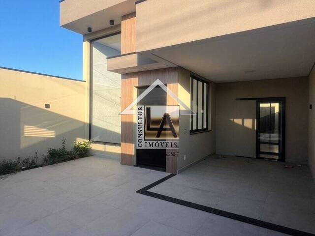 #1062 - Casa para Venda em Indaiatuba - SP