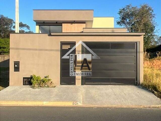 #1062 - Casa para Venda em Indaiatuba - SP