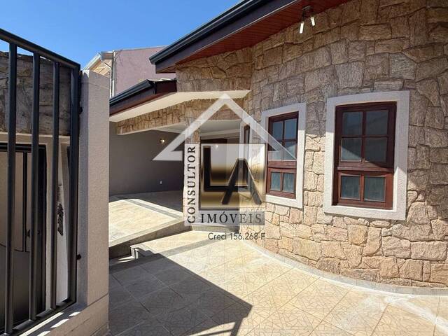 #1066 - Casa para Venda em Indaiatuba - SP