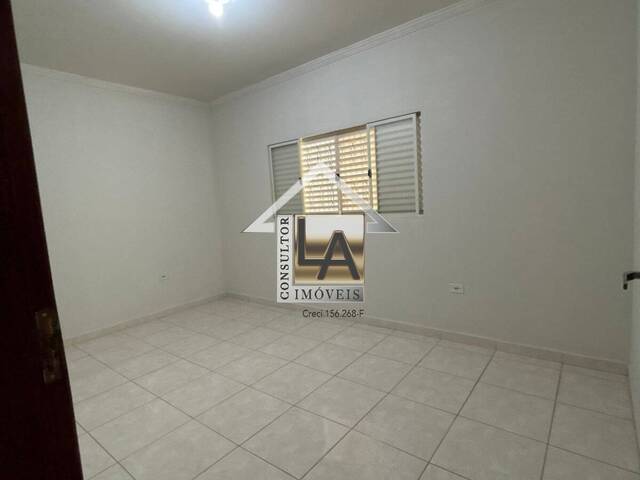 Casa para Venda em Salto - 5