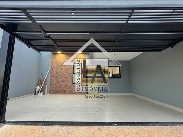 #1077 - Casa para Venda em Indaiatuba - SP