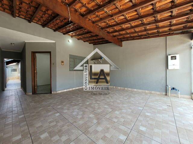 #1097 - Casa para Venda em Indaiatuba - SP