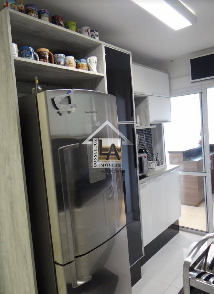 Apartamento à venda com 3 quartos, 130m² - Foto 11