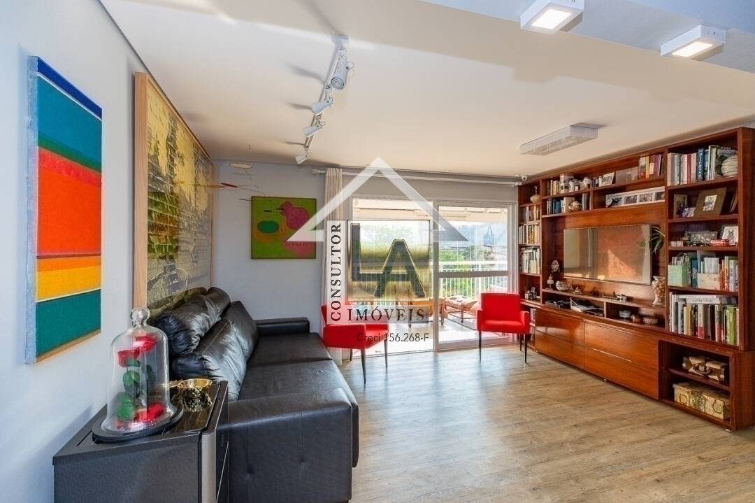 Apartamento à venda com 2 quartos, 117m² - Foto 1