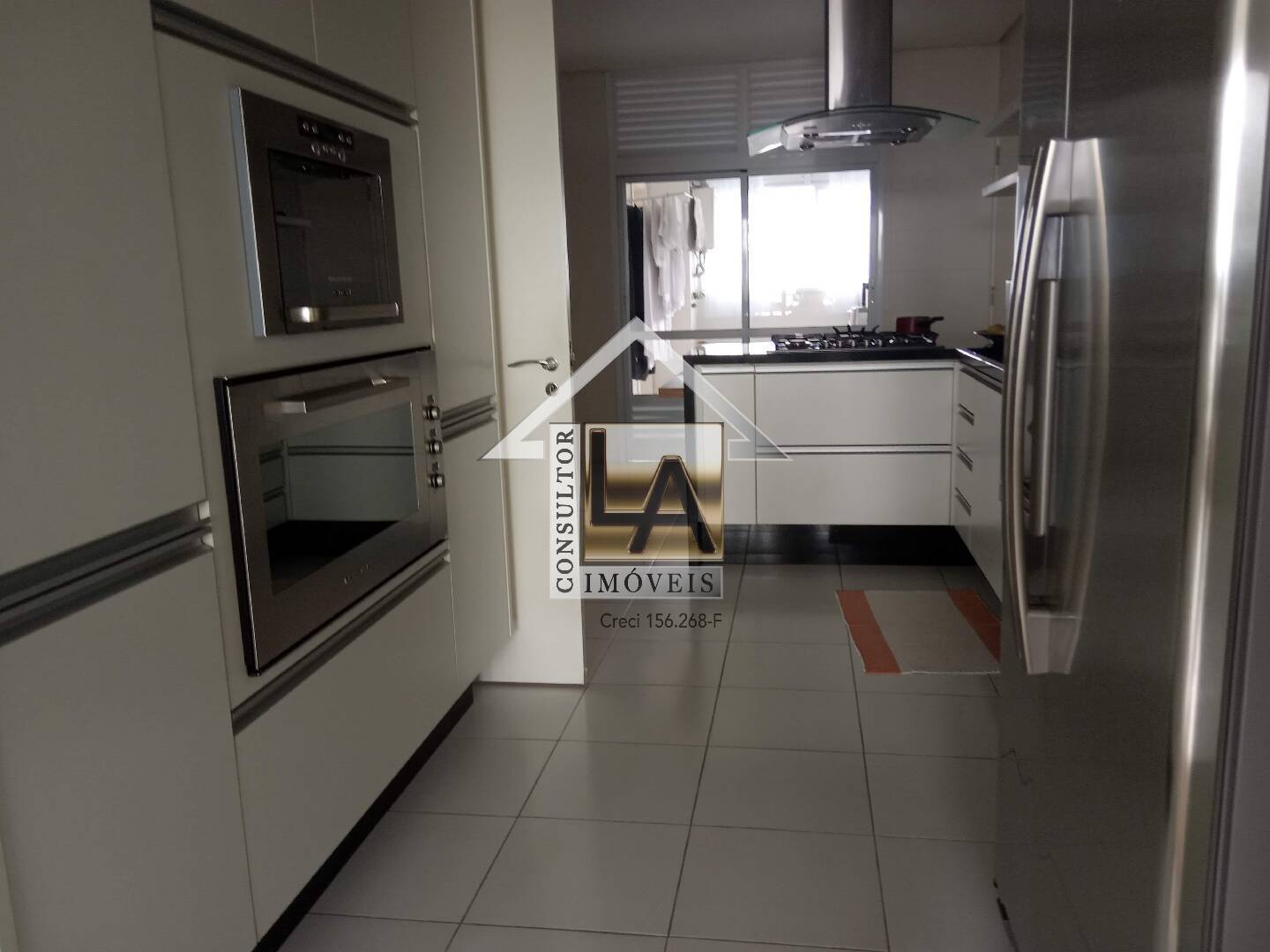 Apartamento à venda com 4 quartos, 281m² - Foto 18