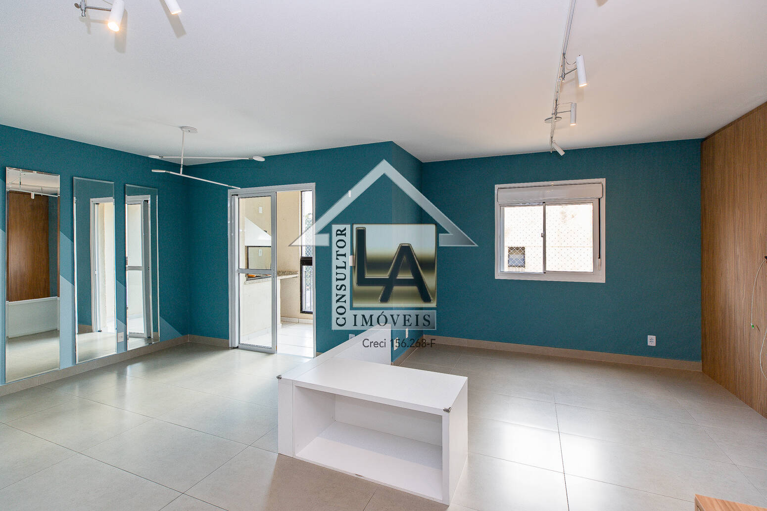 Apartamento à venda com 2 quartos, 72m² - Foto 5