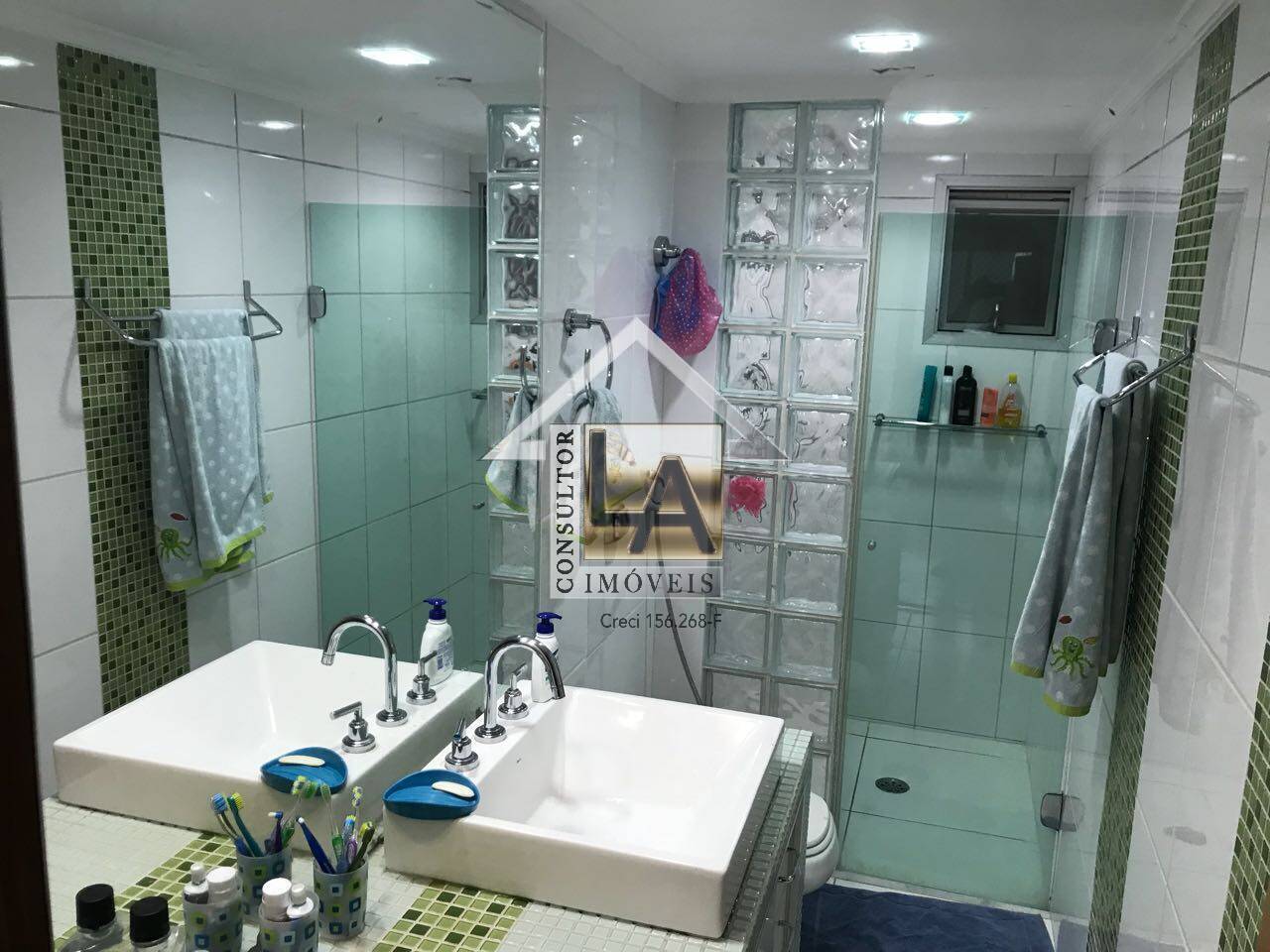 Apartamento à venda com 3 quartos, 105m² - Foto 10