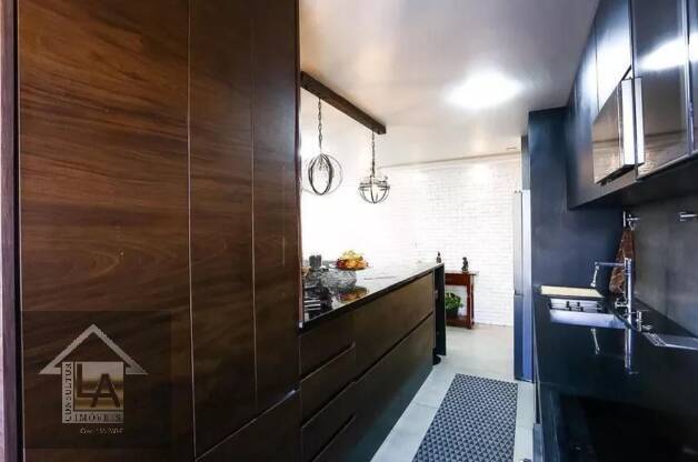 Apartamento à venda com 2 quartos, 68m² - Foto 5