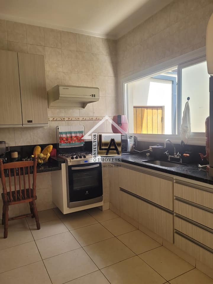 Casa, 3 quartos, 190 m² - Foto 12