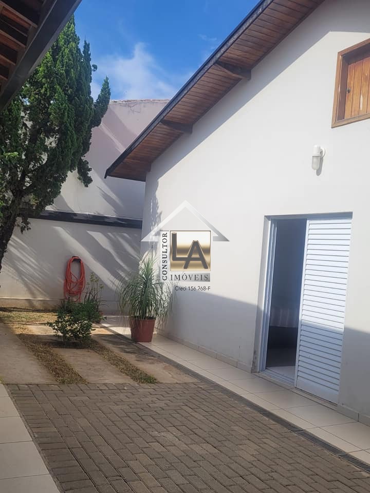 Casa, 3 quartos, 190 m² - Foto 3