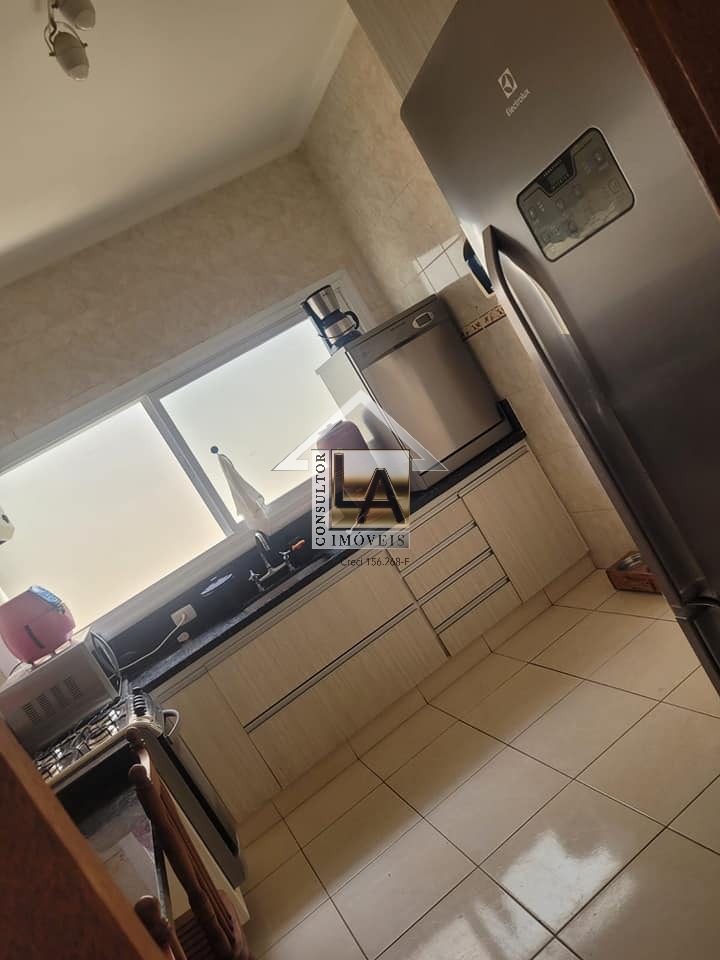 Casa, 3 quartos, 190 m² - Foto 14