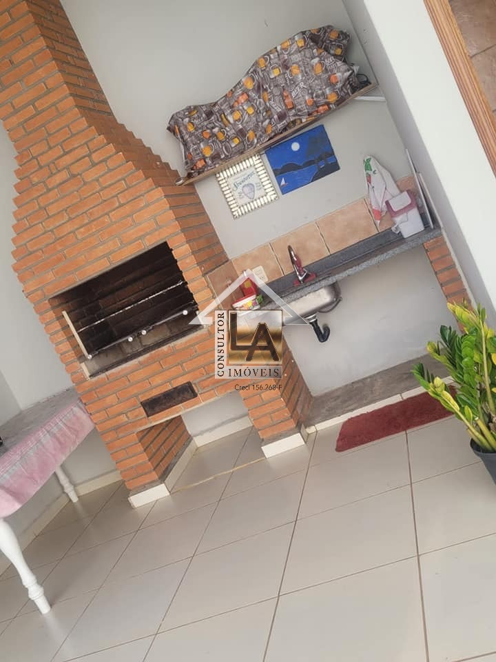 Casa, 3 quartos, 190 m² - Foto 2