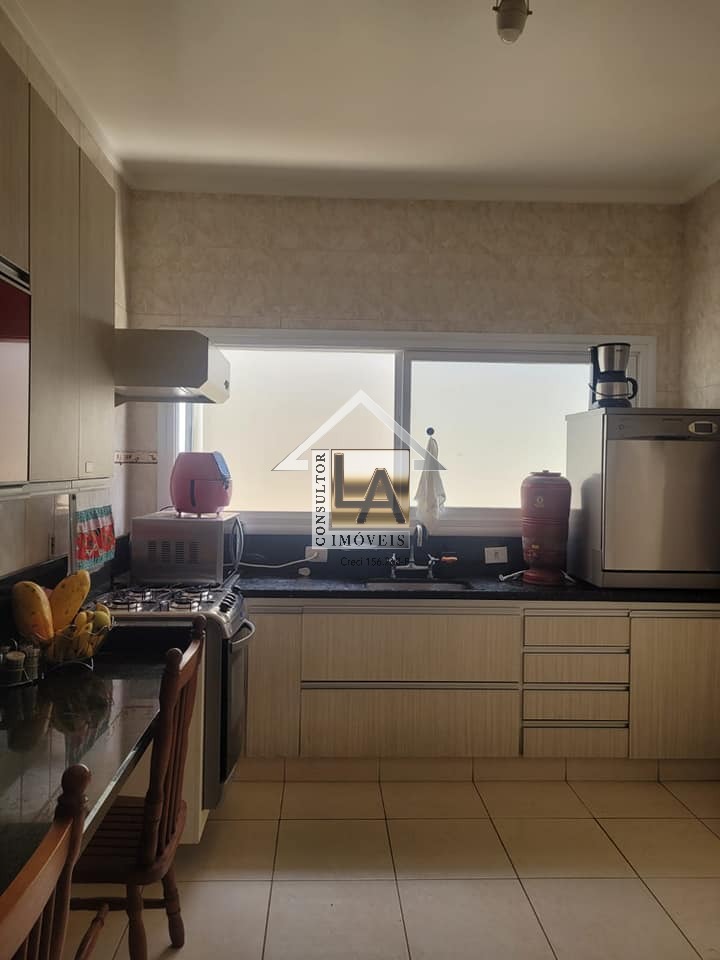 Casa, 3 quartos, 190 m² - Foto 22