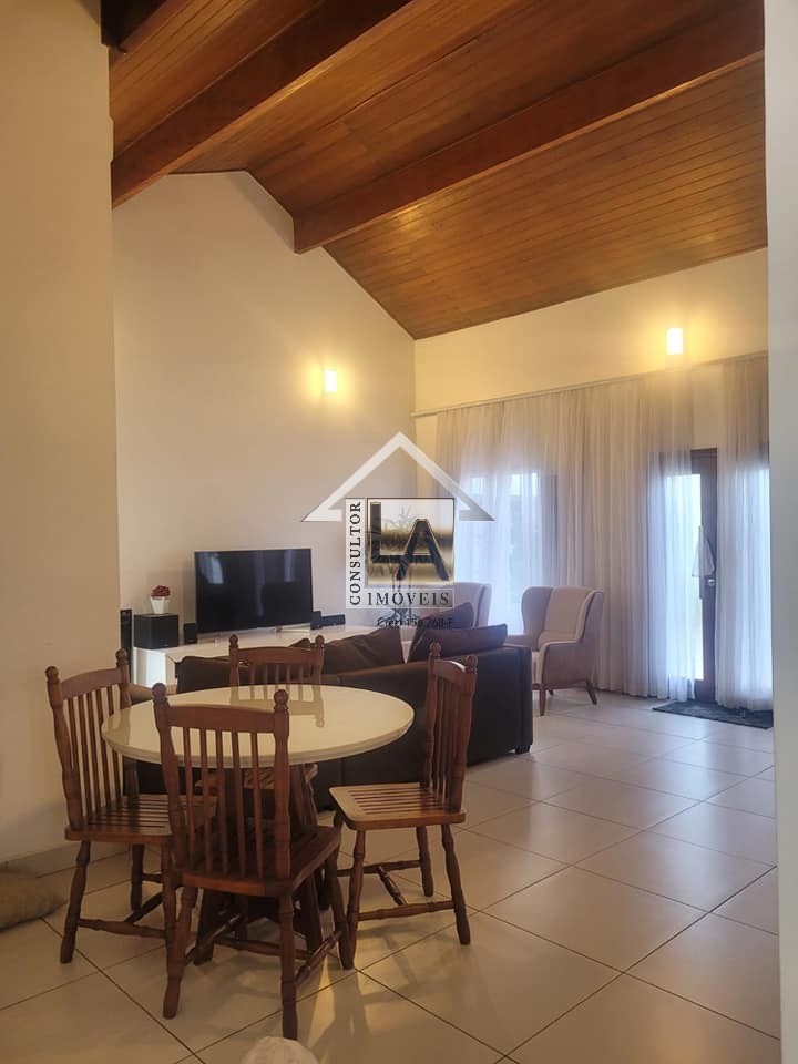 Casa, 3 quartos, 190 m² - Foto 4