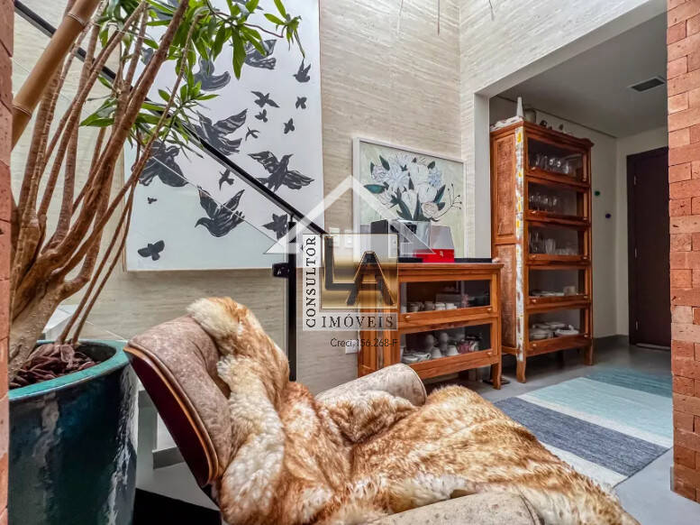 Casa à venda com 2 quartos, 190m² - Foto 4