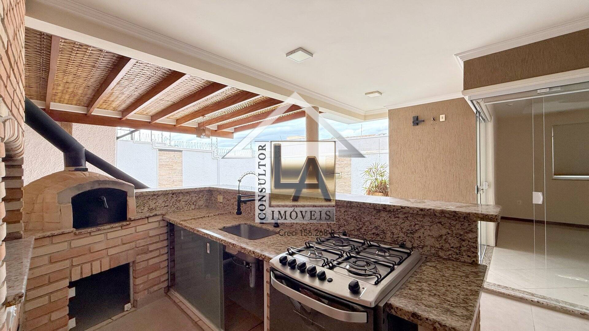 Casa, 3 quartos, 357 m² - Foto 32