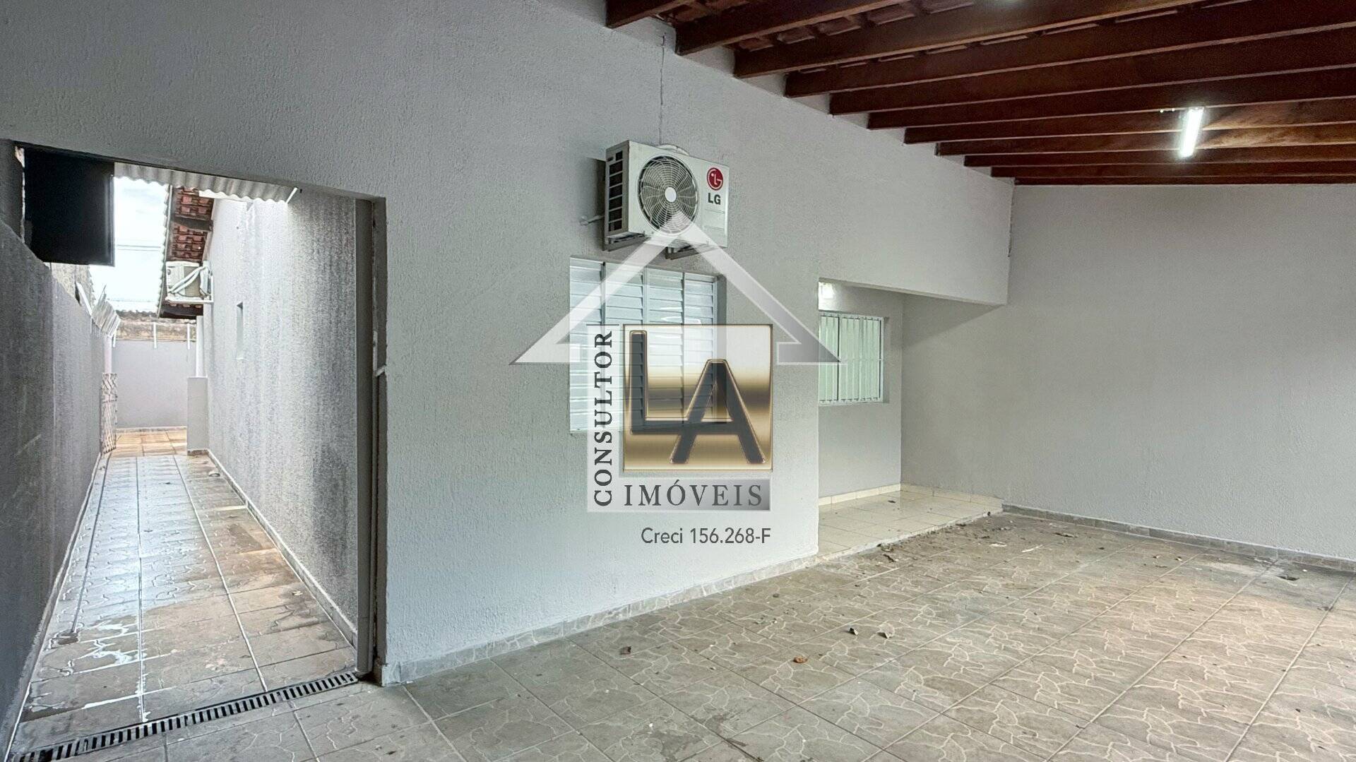 Casa à venda com 2 quartos, 108m² - Foto 3