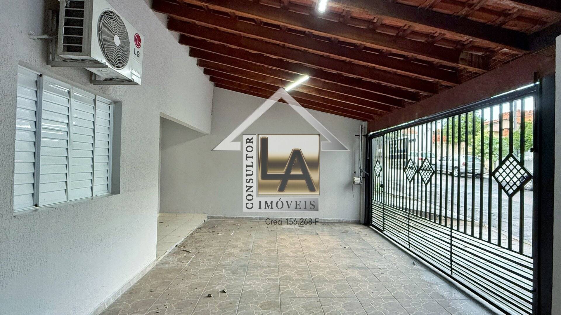 Casa à venda com 2 quartos, 108m² - Foto 4