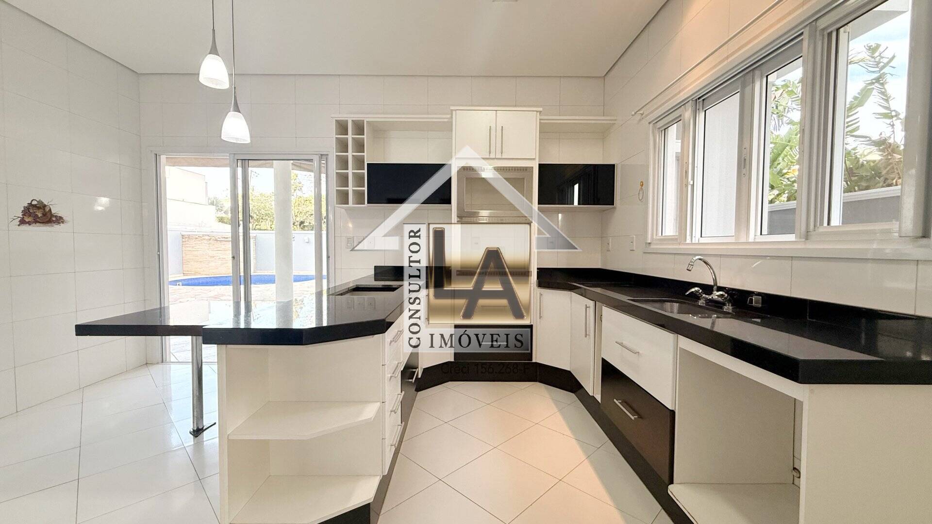 Casa de Condomínio à venda e aluguel com 3 quartos, 322m² - Foto 12