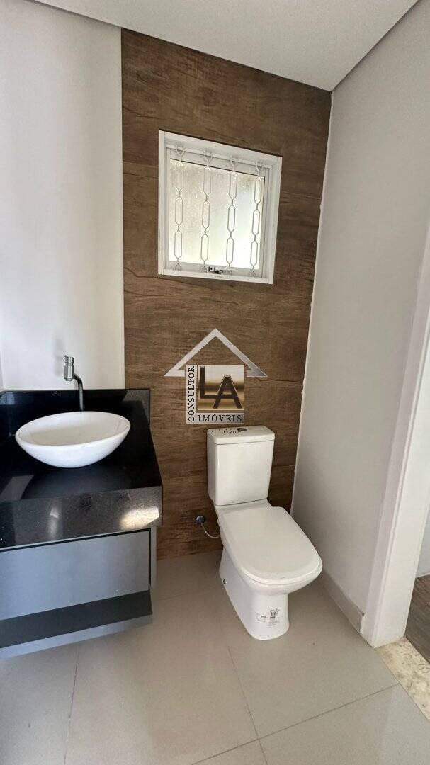 Casa, 3 quartos, 246 m² - Foto 17