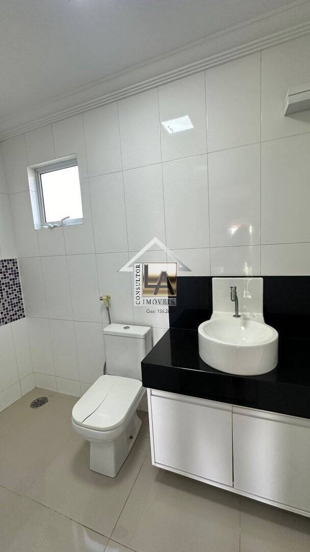 Casa, 3 quartos, 246 m² - Foto 18