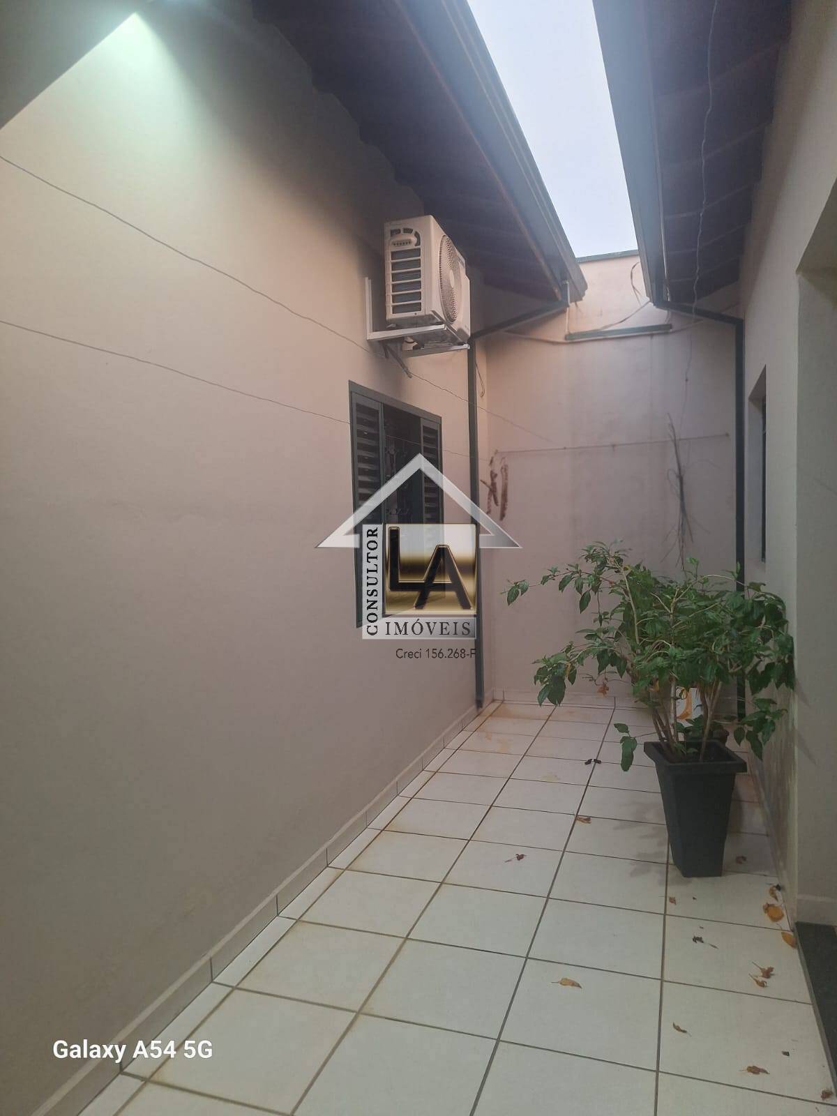 Casa à venda com 3 quartos, 163m² - Foto 14