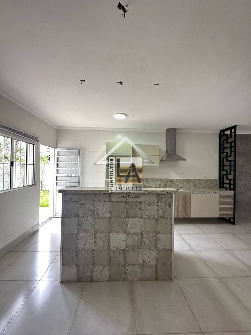 Casa, 2 quartos, 204 m² - Foto 3