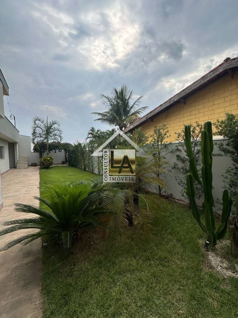 Casa, 2 quartos, 204 m² - Foto 9
