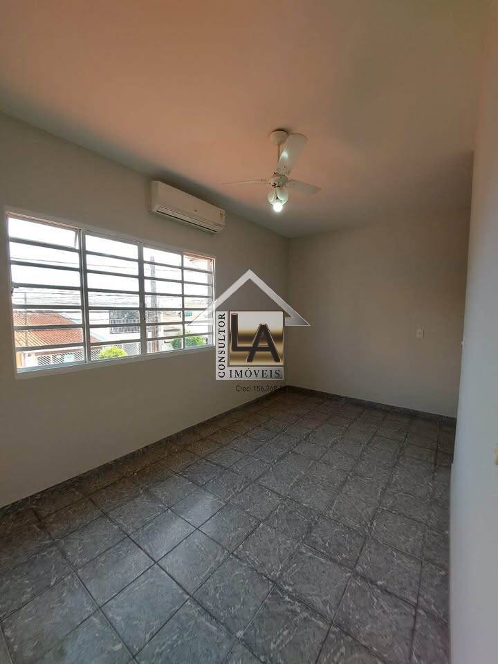 Casa, 4 quartos, 220 m² - Foto 11