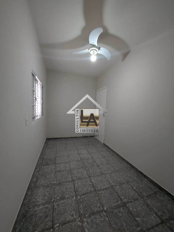 Casa, 4 quartos, 220 m² - Foto 9